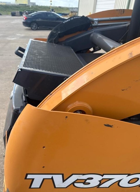 2025 Case TV370B Compact Track Loader - Image 9