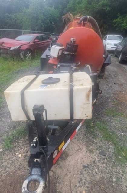 2025 Ditch Witch MV8 Vacuum Excavator - Image 2