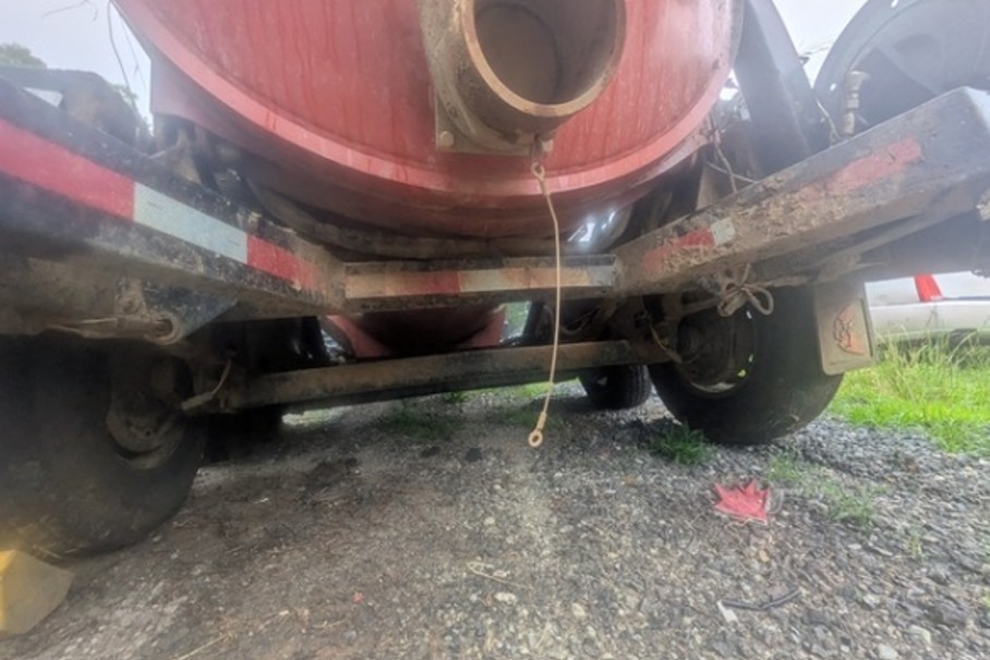 2025 Ditch Witch MV8 Vacuum Excavator - Image 25