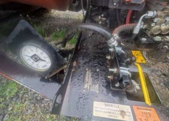 2025 Ditch Witch MV8 Vacuum Excavator - Image 29