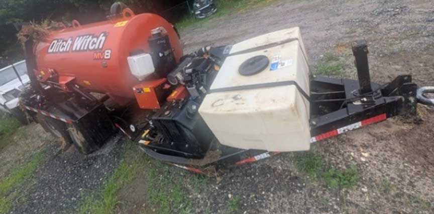 2025 Ditch Witch MV8 Vacuum Excavator - Image 3