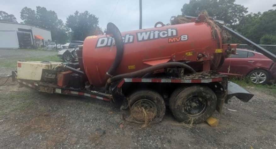 2025 Ditch Witch MV8 Vacuum Excavator - Image 7