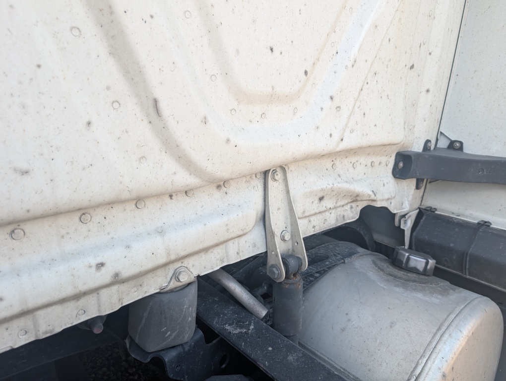 2025 Freightliner Cascadia - Image 23