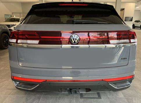 2026 Volkswagen Cross Sport SE 4 Motion - Image 4