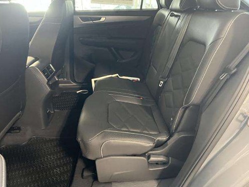 2026 Volkswagen Cross Sport SE 4 Motion - Image 40