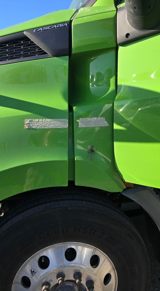 2027 Freightliner Cascadia 116 - Image 7
