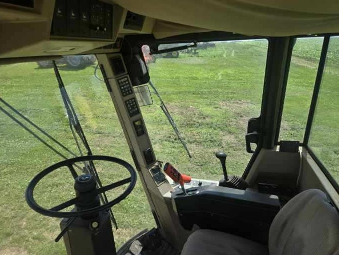 2002 John Deere 6950 Forage Harvester - Image 3