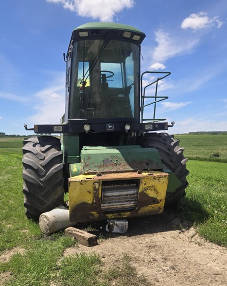 2002 John Deere 6950 Forage Harvester - Image 4