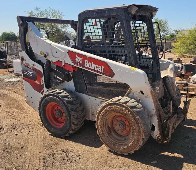 2023 Bobcat S76 Skid Steer - Image 2