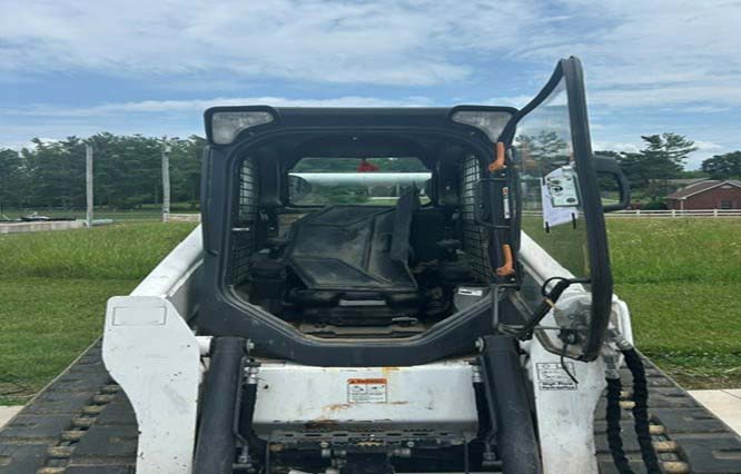 2018 Bobcat T650 Skid Steer - Image 7