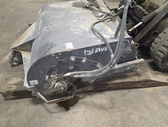 2012 Superior Sweepster Broom - Image 2