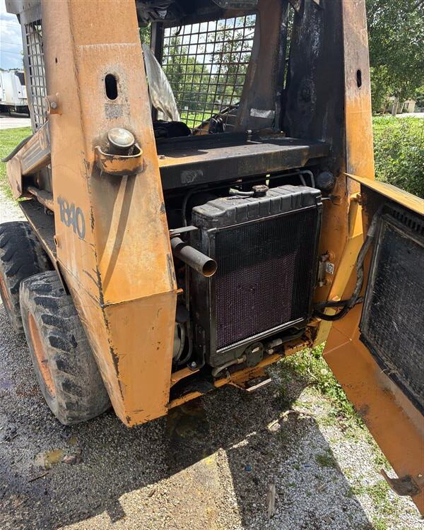 1999 Case 1840 Skid Steer - Image 8