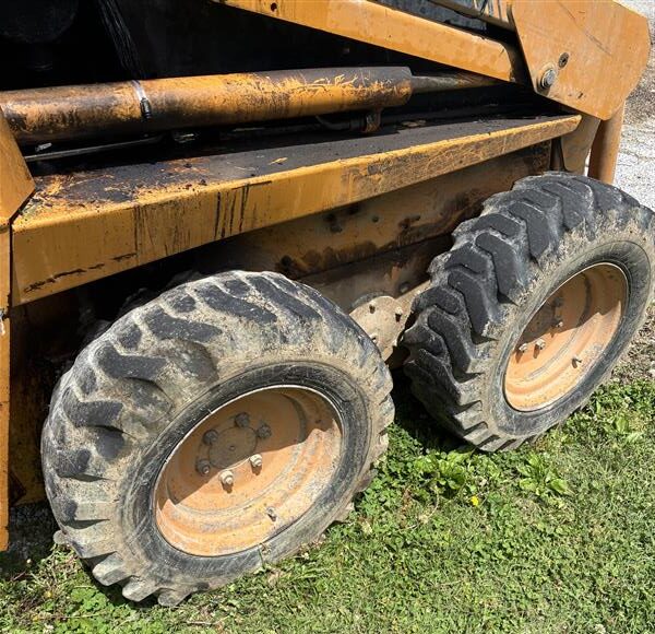 1999 Case 1840 Skid Steer - Image 6