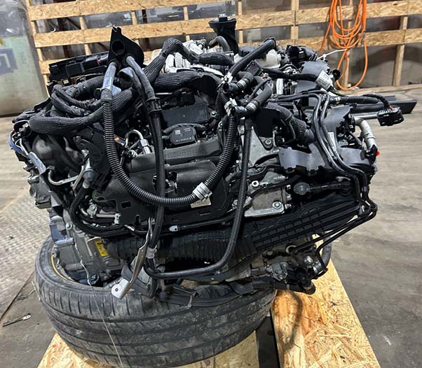 Mercedes GLS Class GLS580 Engine - Image 2