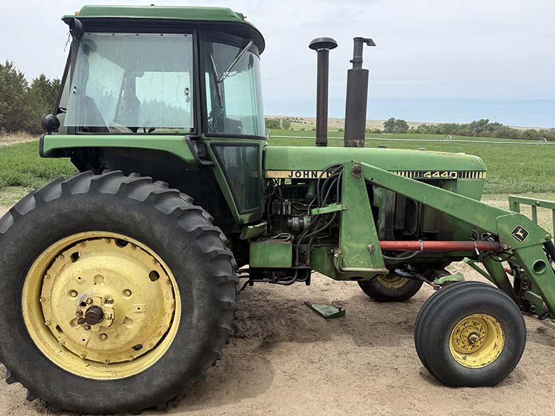 John Deere 4440 Tractor