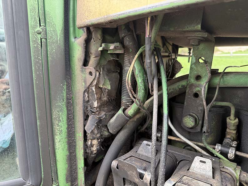 John Deere 4440 Tractor - Image 19