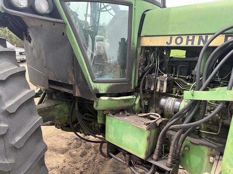 John Deere 4440 Tractor - Image 3
