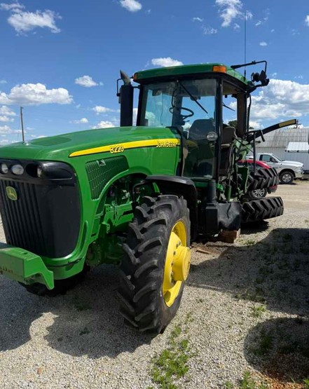 2004 John Deere 8220 Tractor