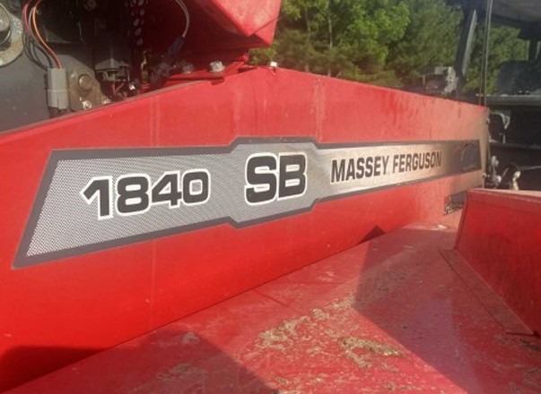 Massey Ferguson 1840SB Baler - Image 17