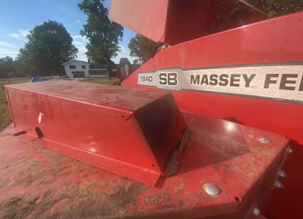 Massey Ferguson 1840SB Baler - Image 22