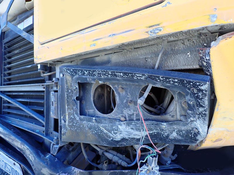 1990 Blue Bird All American School Bus - Image 12