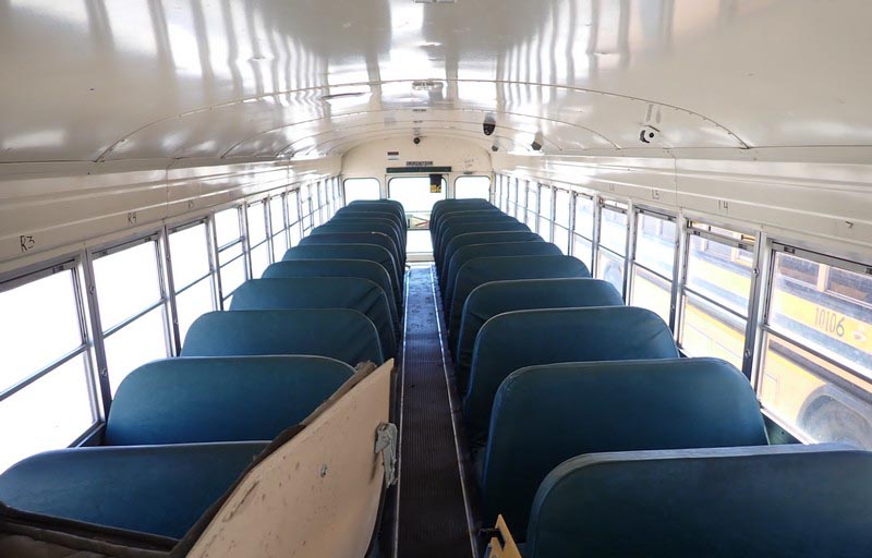 1990 Blue Bird All American School Bus - Image 19