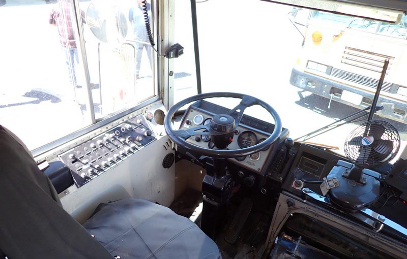 1990 Blue Bird All American School Bus - Image 24