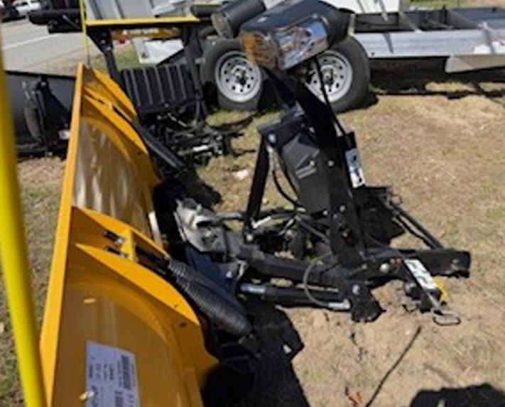 Snow Plows/Assemblies & Truck Bodies - Image 12