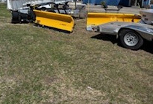 Snow Plows/Assemblies & Truck Bodies - Image 22