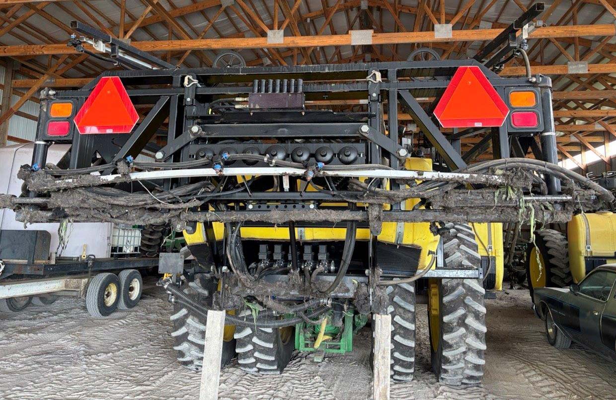 Sprayer Specialties Contour 80 Boom Sprayer