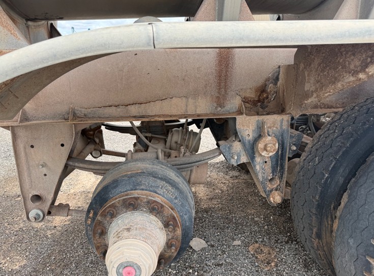 1984 Fruehauf Tanker Trailer - Image 15