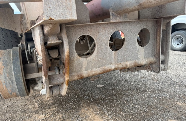 1984 Fruehauf Tanker Trailer - Image 7