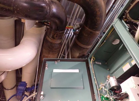 Control Cabinet from York YMC2 Centrifugal Chiller - Image 3