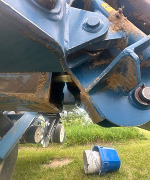 Kinze 3700 Planter - Image 19