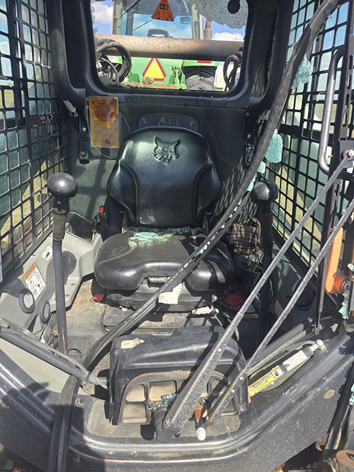 2017 Bobcat S650 Skid Steer - Image 5