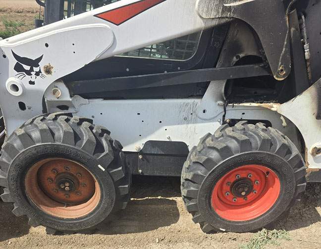 2017 Bobcat S650 Skid Steer - Image 6