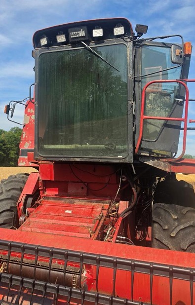 1989 International 1680 Combine
