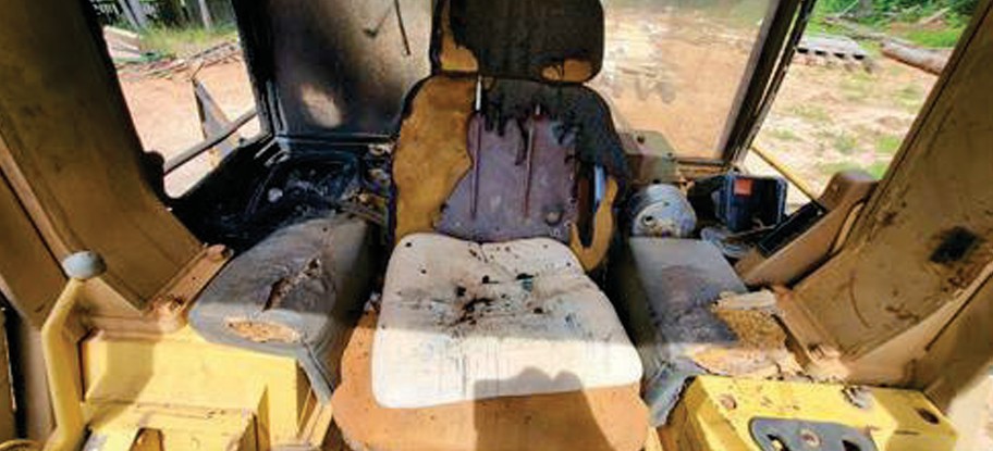 1991 Caterpillar 943 Crawler Loader - Image 12