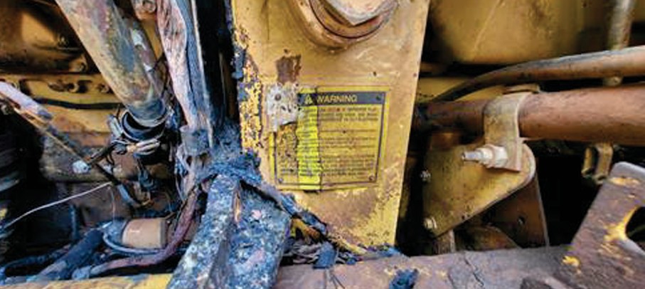 1991 Caterpillar 943 Crawler Loader - Image 9