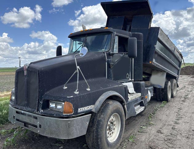 1992 Kenworth T600 Dump Truck