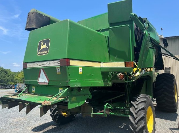 1994 John Deere 9500 Combine - Image 3