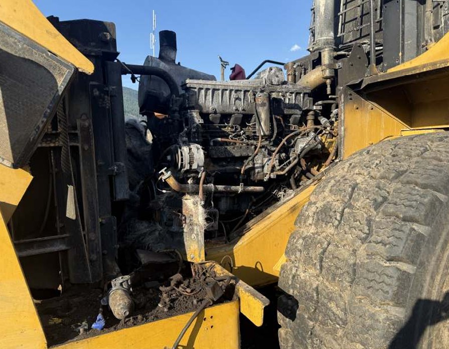 2000 Caterpillar 980G Wheel Loader - Image 8