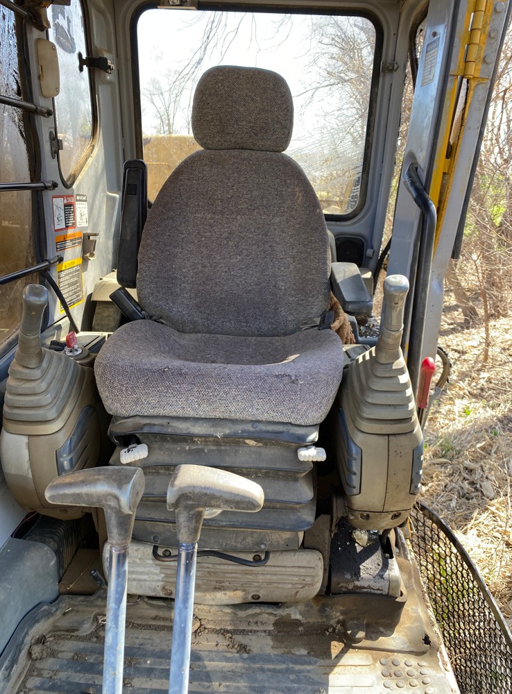 2001 John Deere 330LC Excavator - Image 4