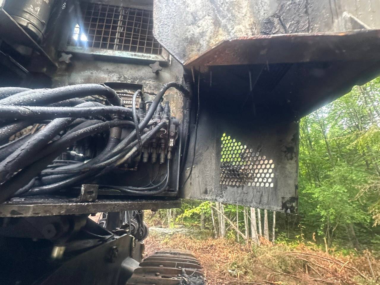 2001 Timbco 425 Feller Buncher - Image 11