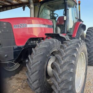 2004 CASE IH MX230 Tractor