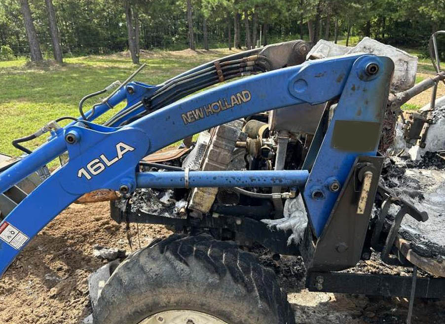 2003 New Holland TC35D Tractor - Image 10