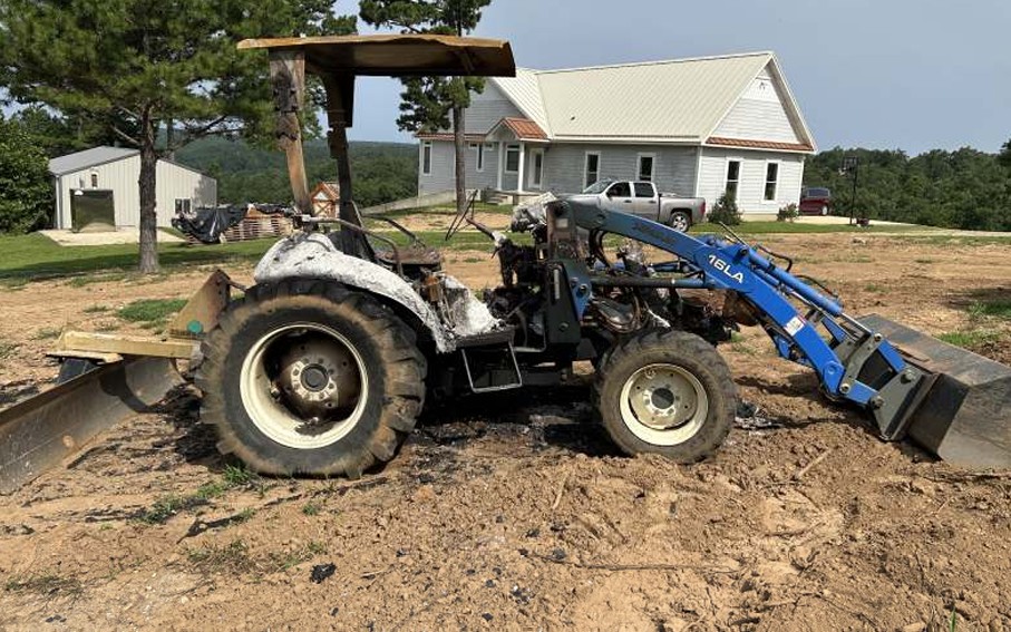 2003 New Holland TC35D Tractor - Image 3