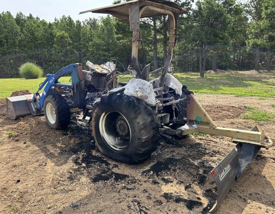 2003 New Holland TC35D Tractor - Image 5