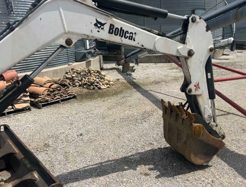 2004 Bobcat 430 ZHS Excavator - Image 6