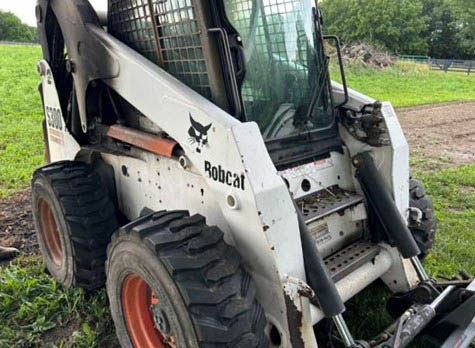 2005 Bobcat S300 Skid Steer - Image 5